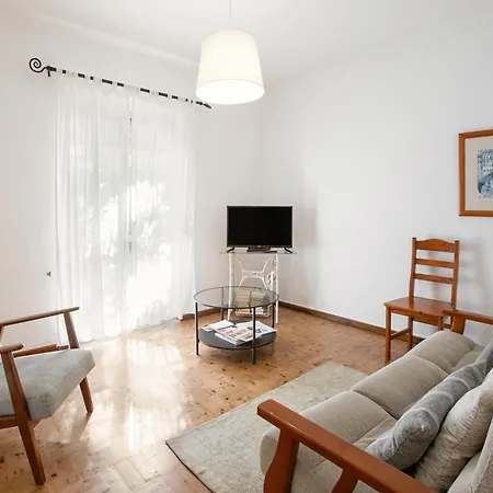 Matias Terrace House